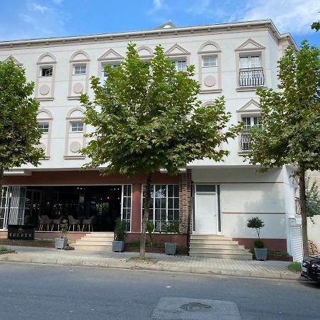 Hotel Golden เอลบาซาน ภายนอก รูปภาพ